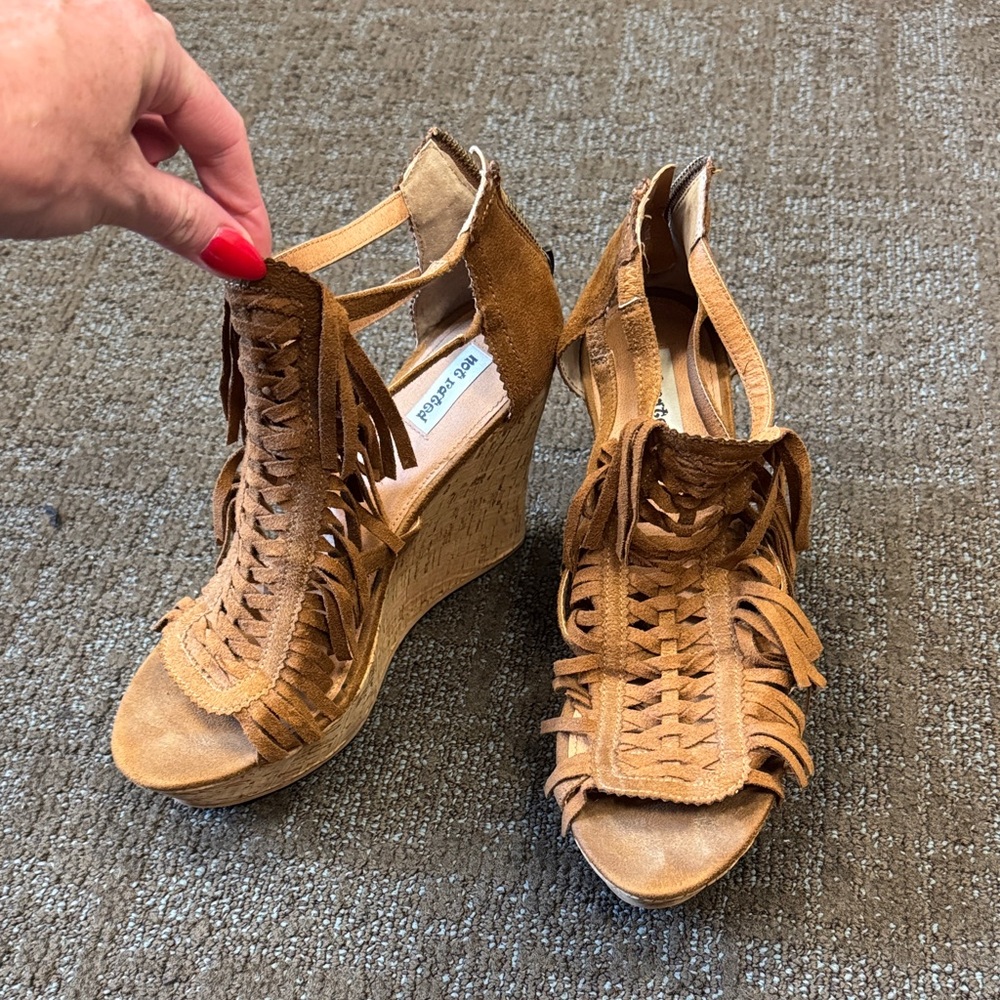 Steve Madden Brown Fringe Wedges